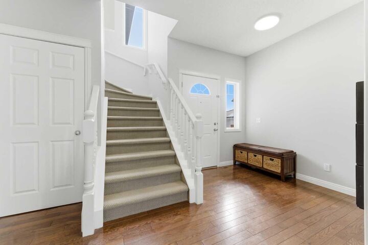 Property Photo:  54 Glensummit Close  AB T4C 2K1 