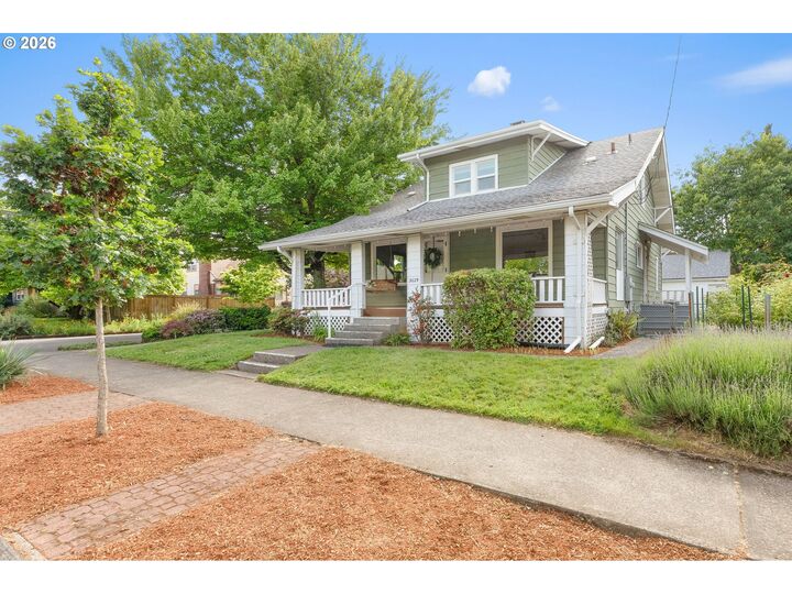 Property Photo:  3029 SE 74th Ave  OR 97206 