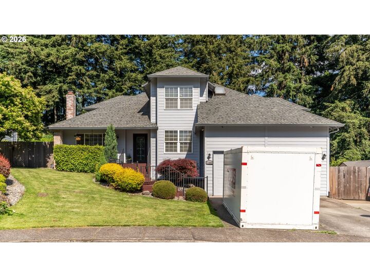 Property Photo:  11500 SE 16th Cir  WA 98664 