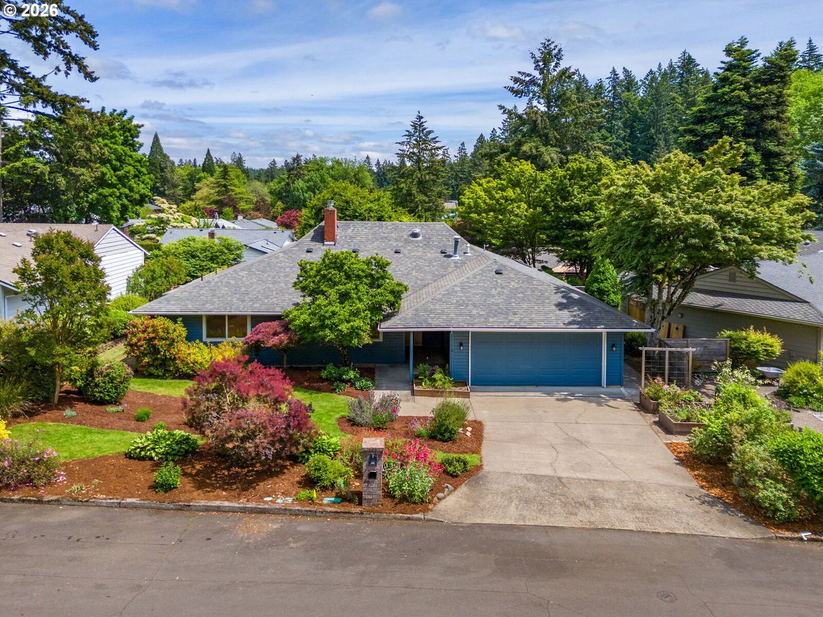 Property Photo:  8450 SW 89th Ave  OR 97223 