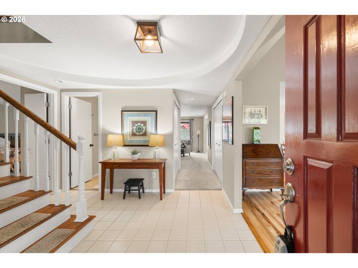 Property Photo: 15702 NE Summerplace Dr OR 97230