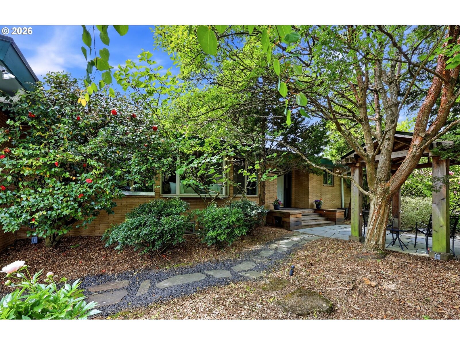 Property Photo: 3332 SE Colt Dr OR 97202