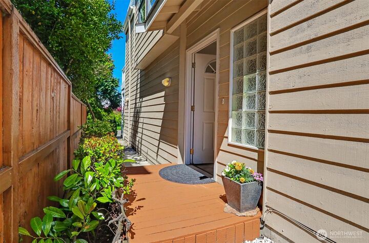 Property Photo:  2631 NW 86th Street  WA 98117 