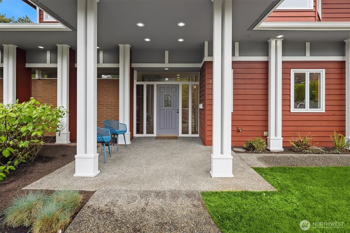 Property Photo: 3815 NE 60th Street WA 98115