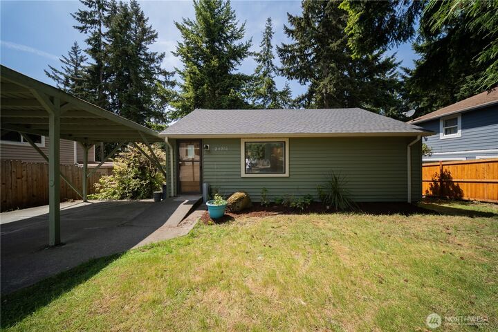 Property Photo:  24251  26th Place S  WA 98198 