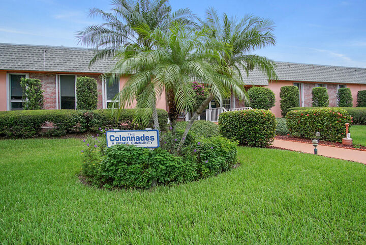 Property Photo: 1309 Bayshore Drive 203 FL 34949