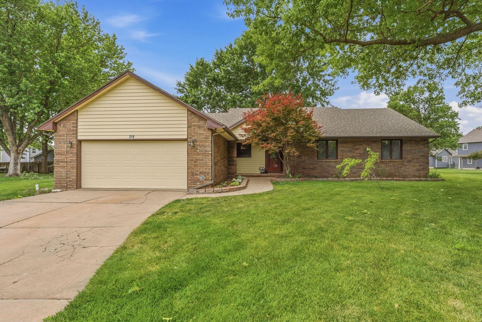 Property Photo: 319 N Bay Country Ct KS 67235