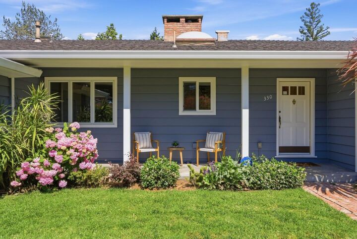 Property Photo:  330 South El Monte Avenue  CA 94022 