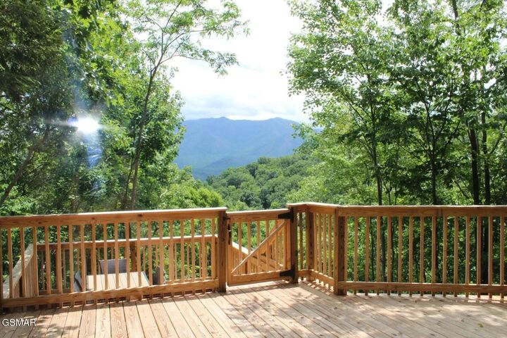 Property Photo:  1116 Alpenrose Drive  TN 37738 