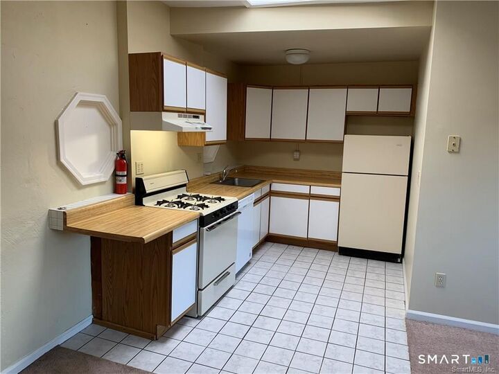 Property Photo:  226 Kings Highway East  CT 06825 