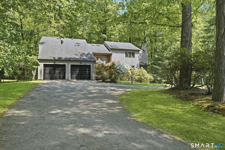 Property Photo:  57 Grouse Lane  CT 06525 