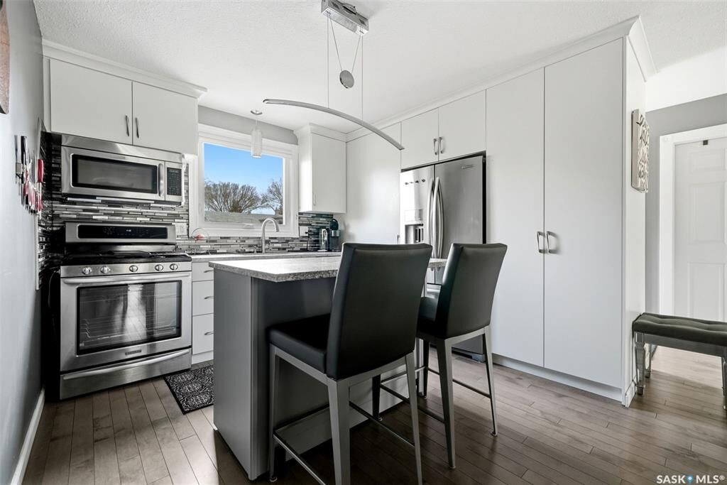 Property Photo: 35 Spruceview Road SK S4R 0E1