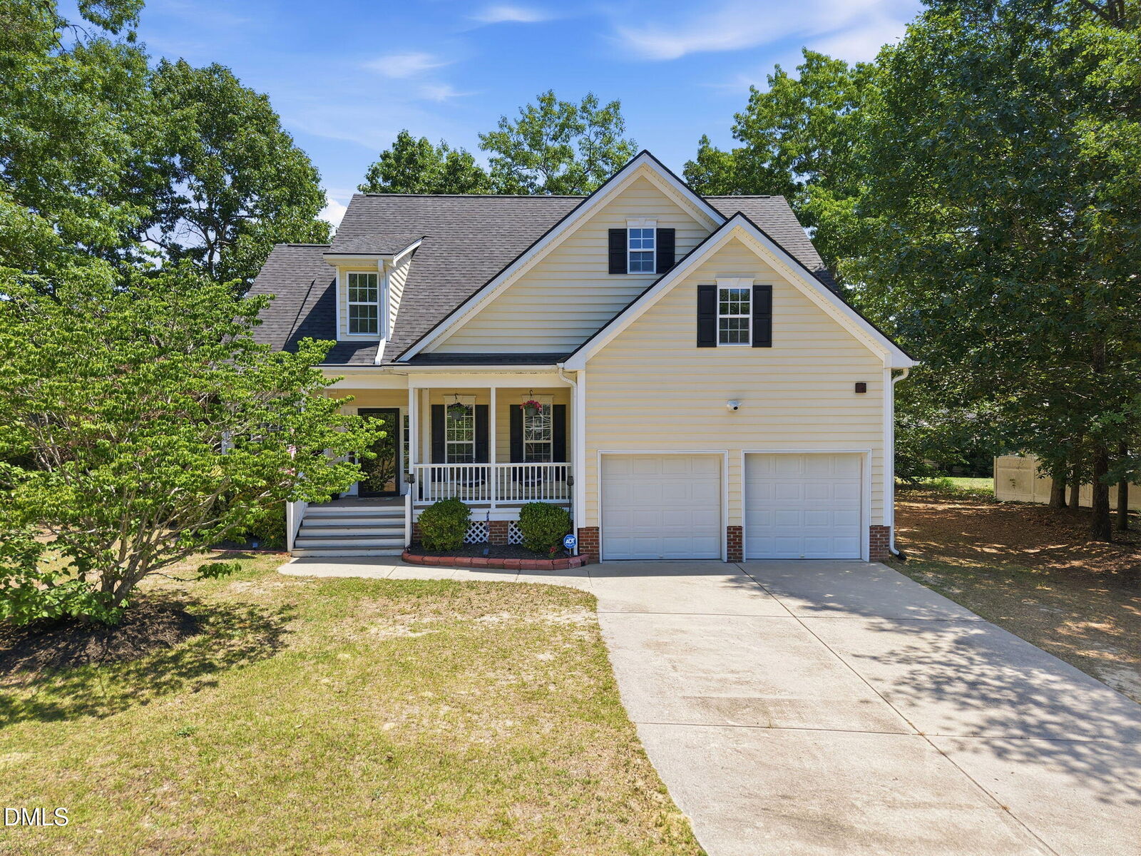 Property Photo:  356 Cokesbury Park Lane  NC 27526 
