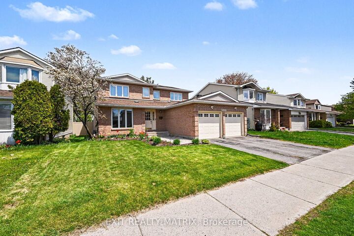 Property Photo: 5968 Meadowglen Drive ON K1C 5Y2