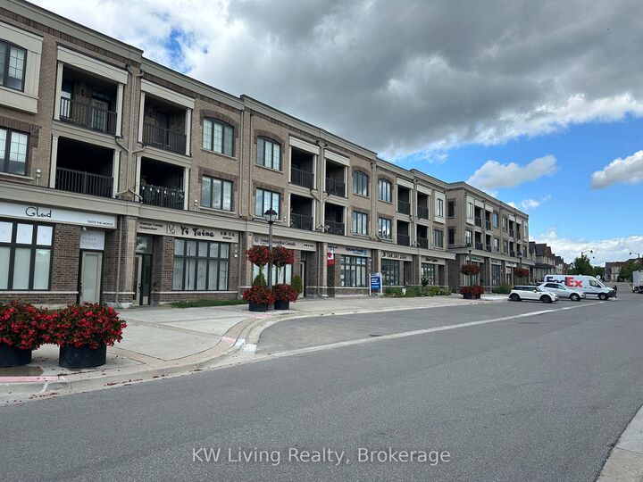 8 Nipigon Avenue — photo 1