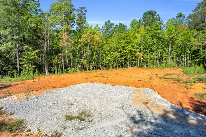 Property Photo: 167 Cherokee Trail SC 29640
