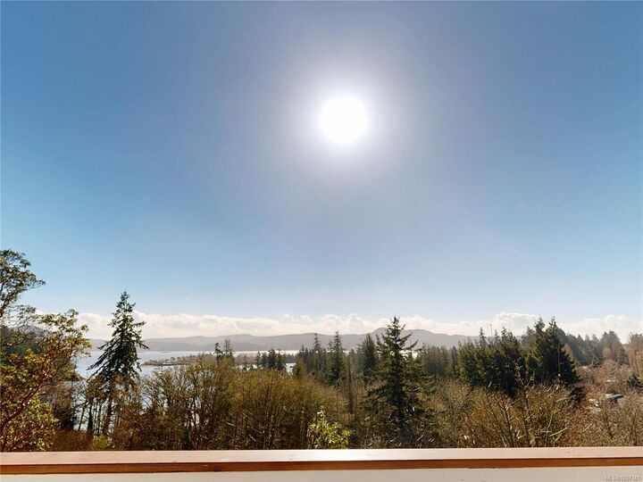 Property Photo: 2065 Arleigh Pl BC V9Z 0E6