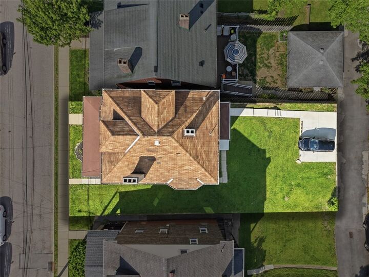 Property Photo:  3243 Gaylord Ave  PA 15216 