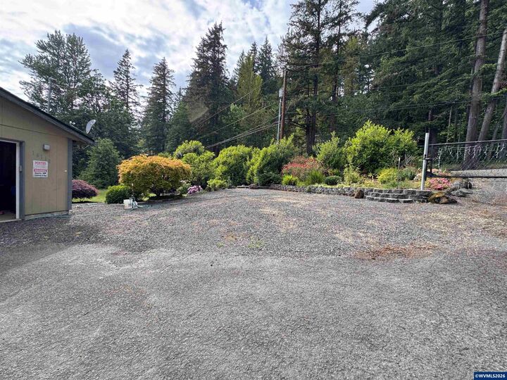 Property Photo: 16110 S Maplelane Rd OR 97045