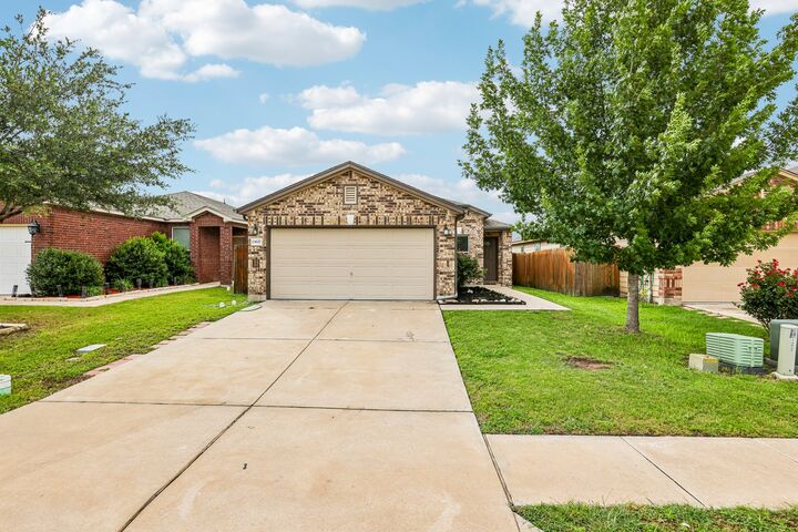 Property Photo:  13637 Abraham Lincoln Street  TX 78653 
