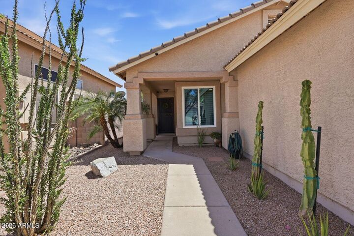Property Photo:  4007 W Rose Garden Lane  AZ 85308 