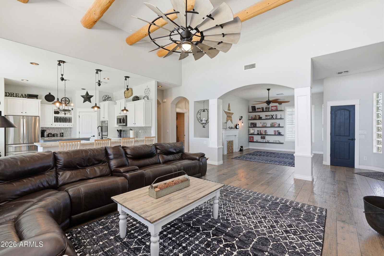 Property Photo:  2616 W Canyon Road  AZ 85086 