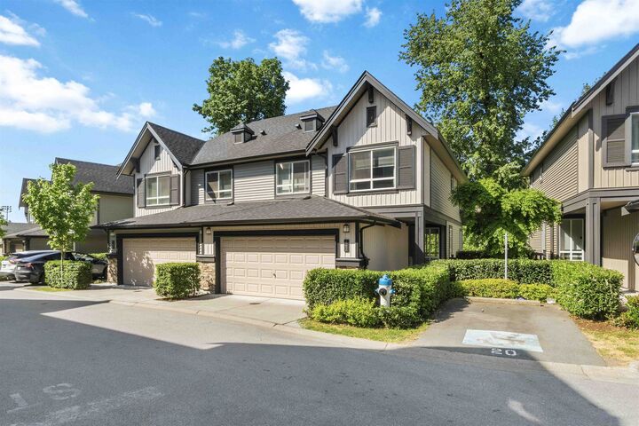 Property Photo: 30930 Westridge Place 142 BC V2T 0H6