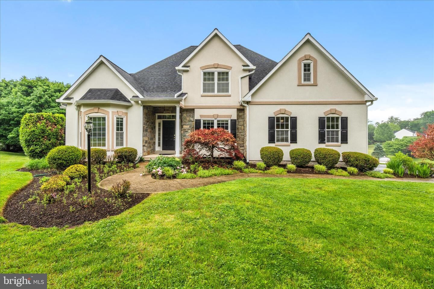 Property Photo:  23813 Echo Creek  MD 20882 