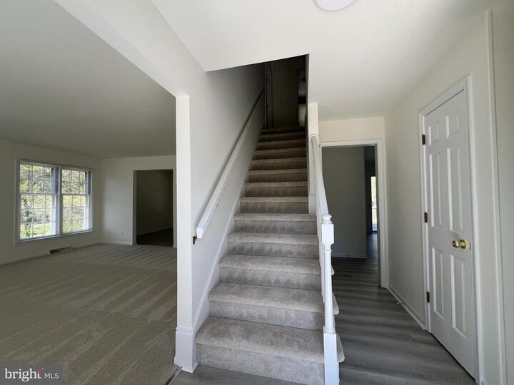 Property Photo:  5 Wall Street  VA 22405 