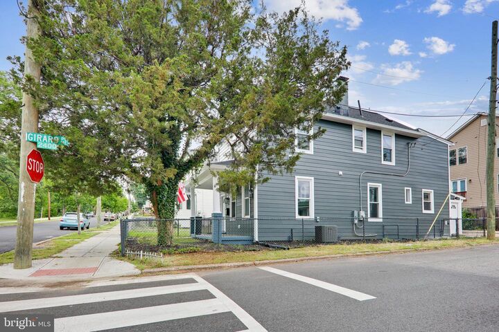 Property Photo:  2841 Mills Avenue NE  DC 20018 