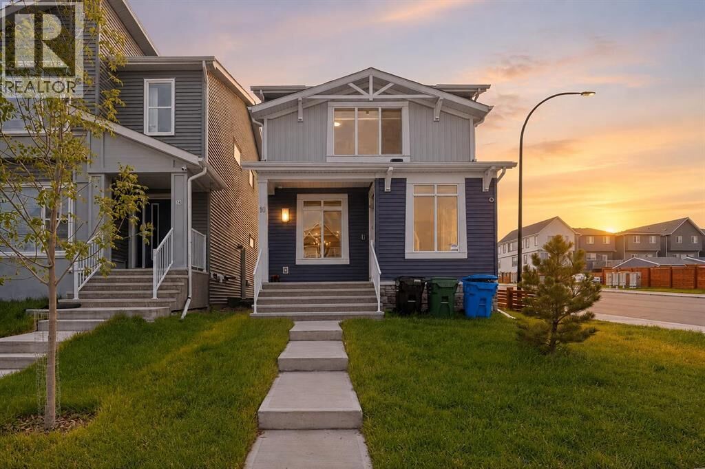 Property Photo:  10 Lucas Close Northwest  AB T3P 1Z5 