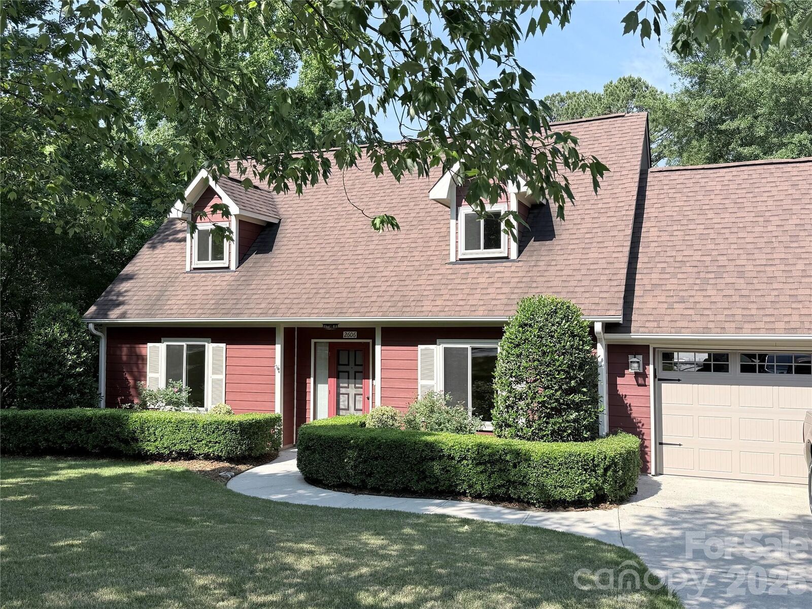Property Photo:  2606 Saddlewood Circle SW  NC 28027 