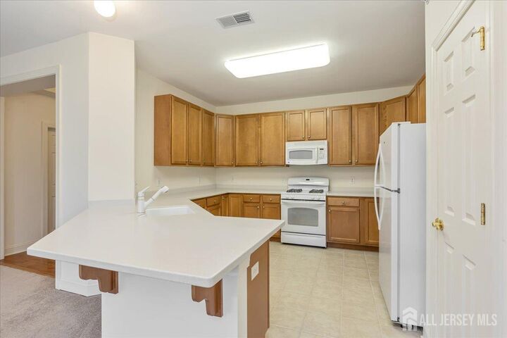Property Photo:  4306 Enclave Circle 4306  NJ 08873 