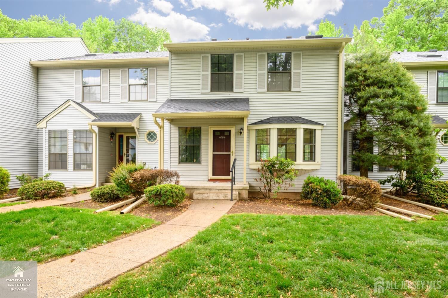Property Photo:  1004 Timber Oaks Road 4  NJ 08820 