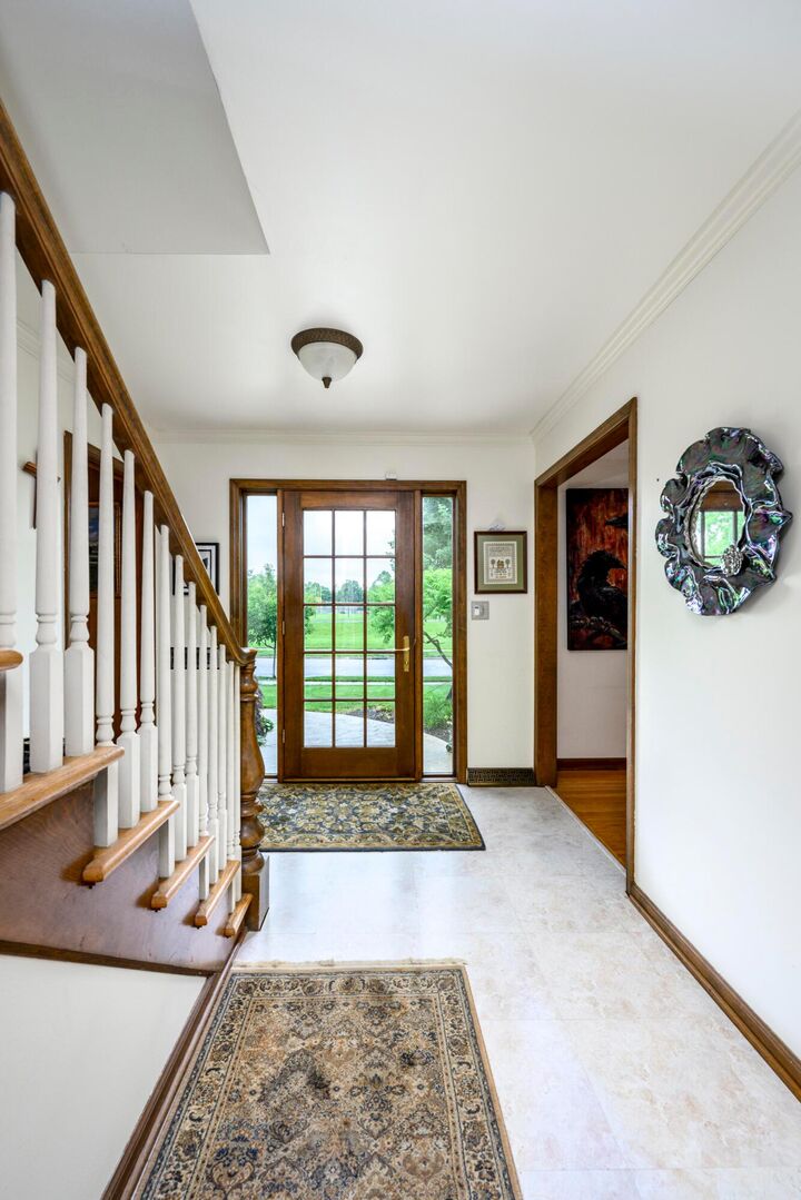 Property Photo: 1995 Hastings Lane OH 43220