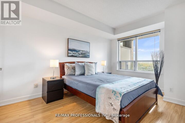 Property Photo: 18 Harrison Garden Boulevard 706 ON M2N 7J7