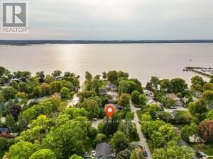 Property Photo: 215 Willow Drive ON L4P 2R9