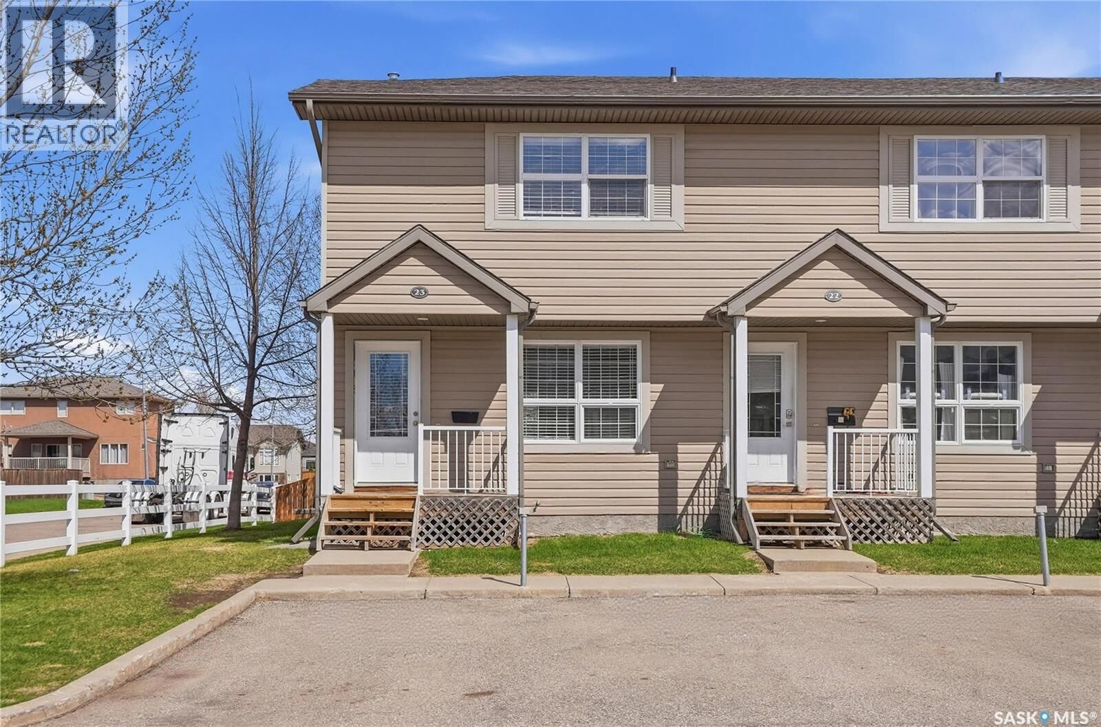 Property Photo:  23 300 Maccormack Road  SK S0K 0A2 