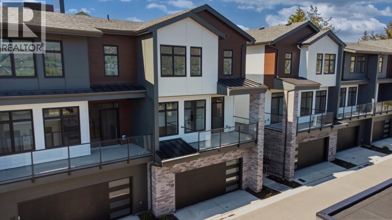 Property Photo: 7599 Klinger Road 19 BC V1H 0B2