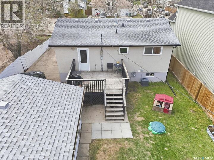 Property Photo:  1725 Belfast Avenue  SK S7M 0L6 