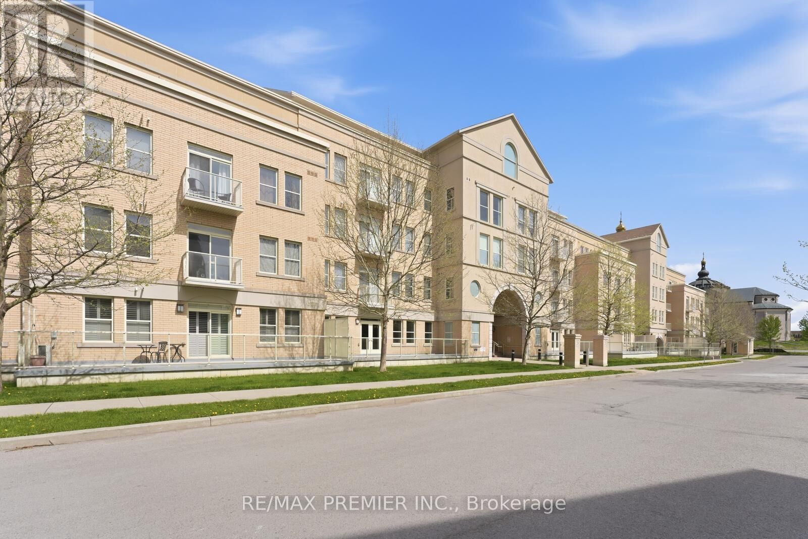 Property Photo:  28 Prince Regent Street 317  ON L6C 0V5 