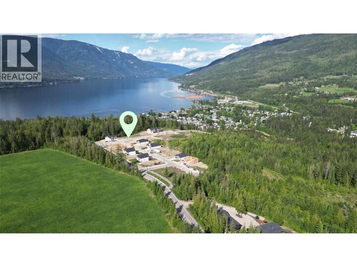 Property Photo:  4251 69 Avenue Northeast  BC V0E 1K0 