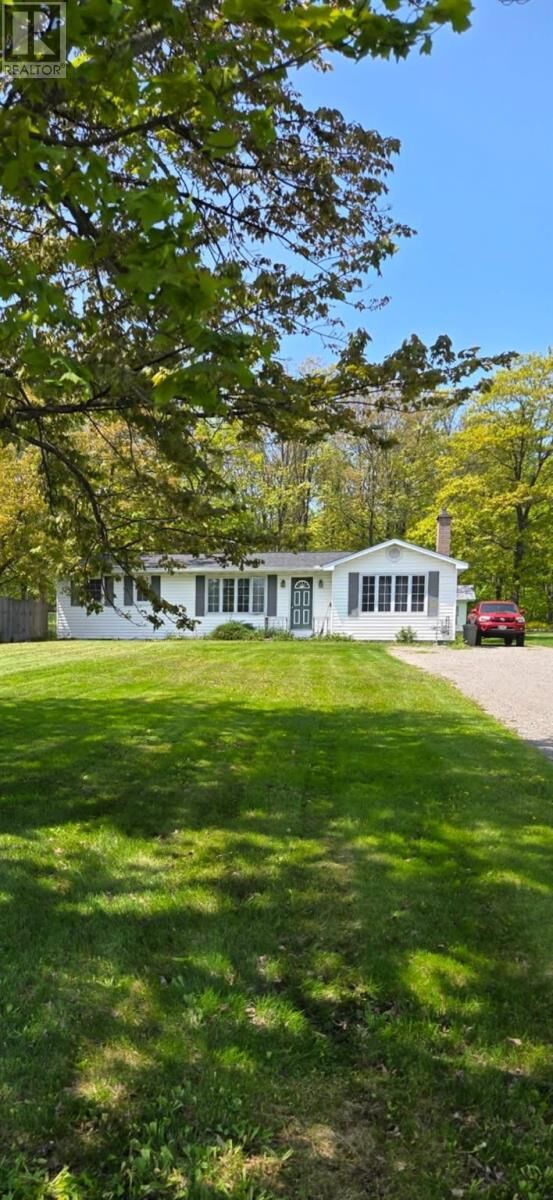Property Photo:  354 Old Garden River Rd  ON P6B 5A8 