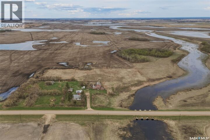 Property Photo:  Hagel Acreage Rosthern  SK  