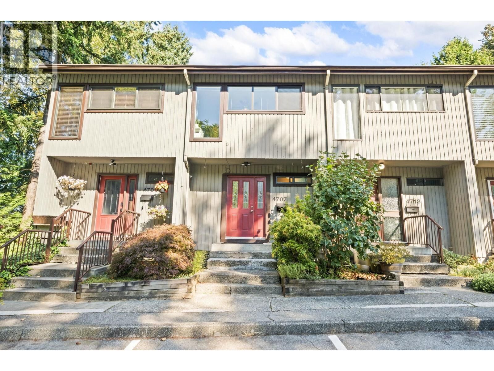 Property Photo: 4707 Cedarglen Place BC V5G 4B6