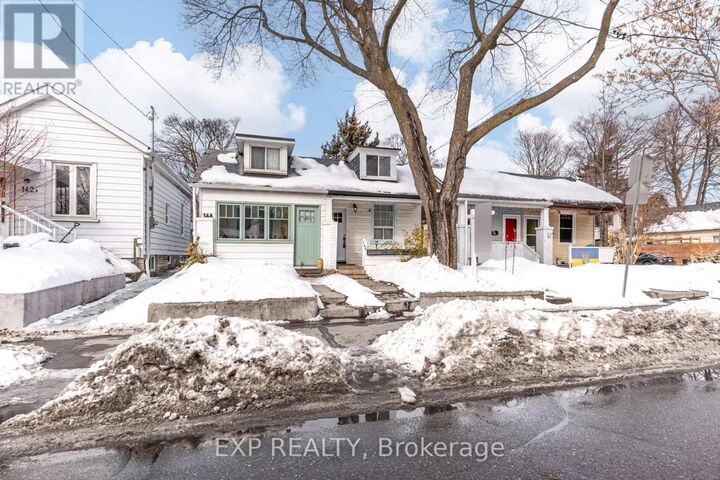 Property Photo:  146 Hanson Street  ON M4C 1A4 