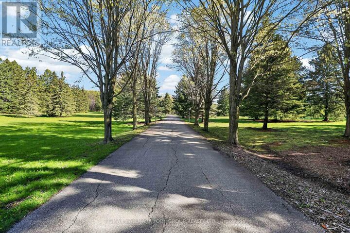 Property Photo:  1020 18th Sideroad  ON L7B 1K5 