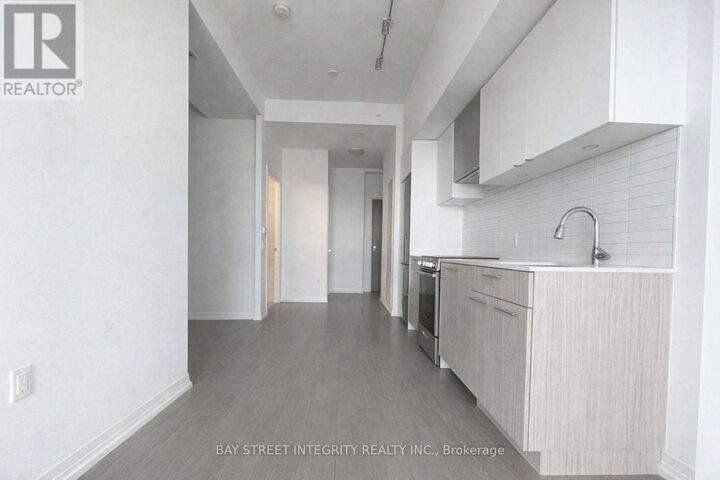 Property Photo:  251 Jarvis Street 4915  ON M5B 0C3 