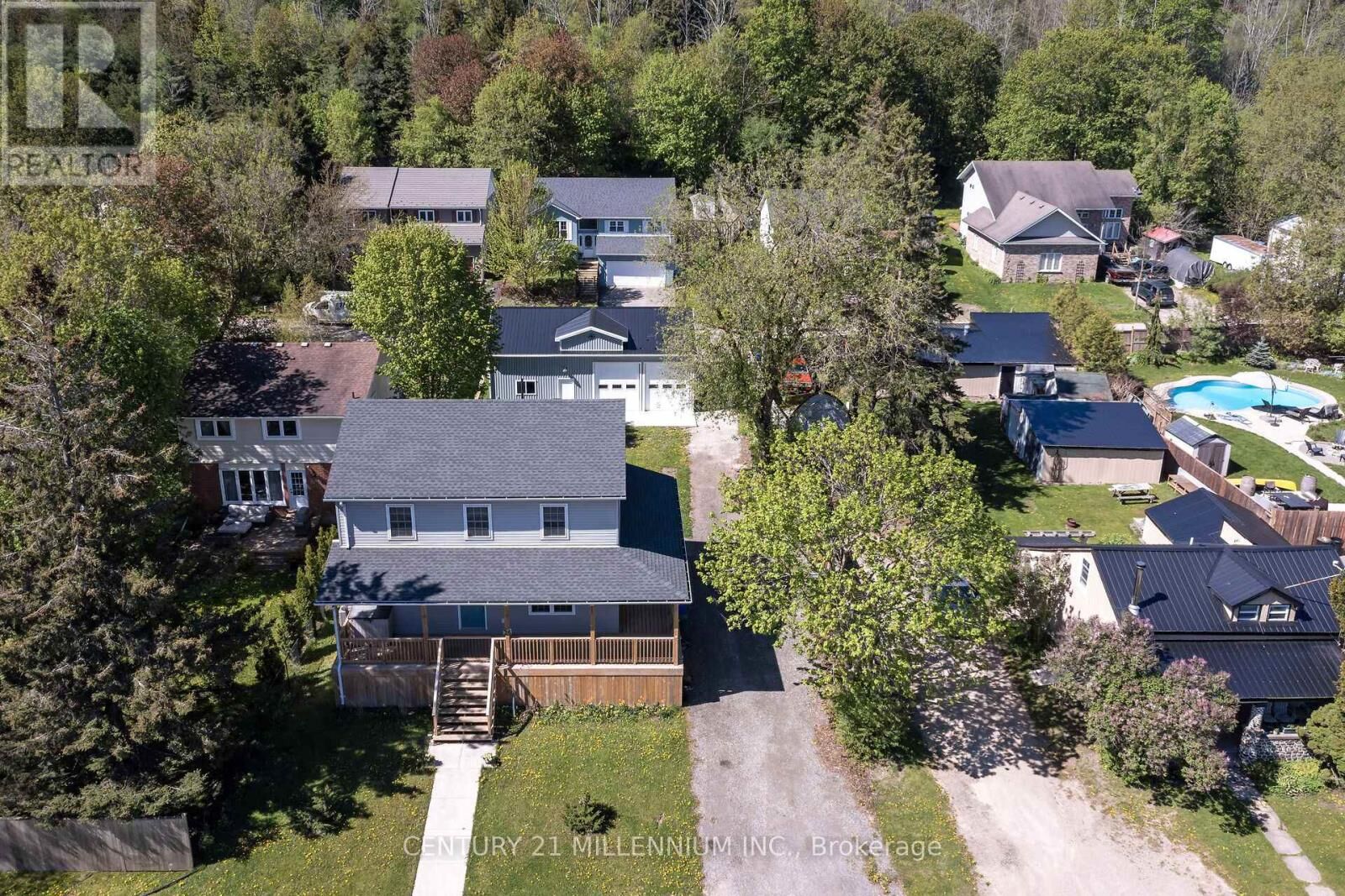 Property Photo:  26 Main Street  ON N0B 1T0 