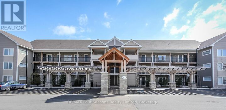 Property Photo:  5 Anchorage Crescent 207  ON L9Y 0Y6 
